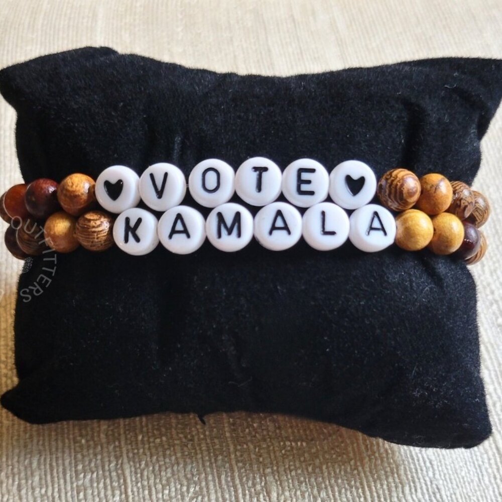 Vote Kamala Friendship Bracelet Set